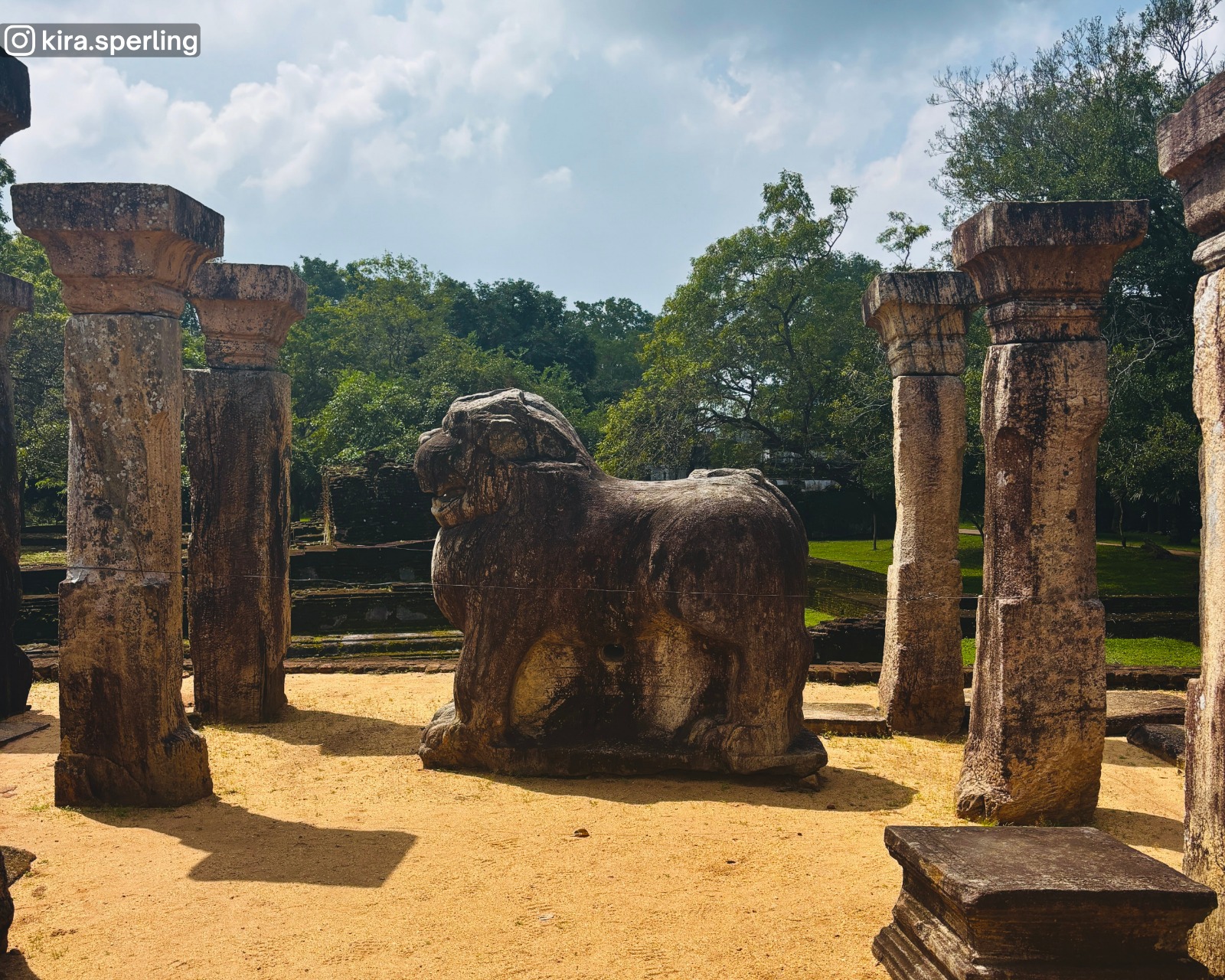 Lion sculpture inside the Council Chamber of Nishshankamalla in Polonnaruwa