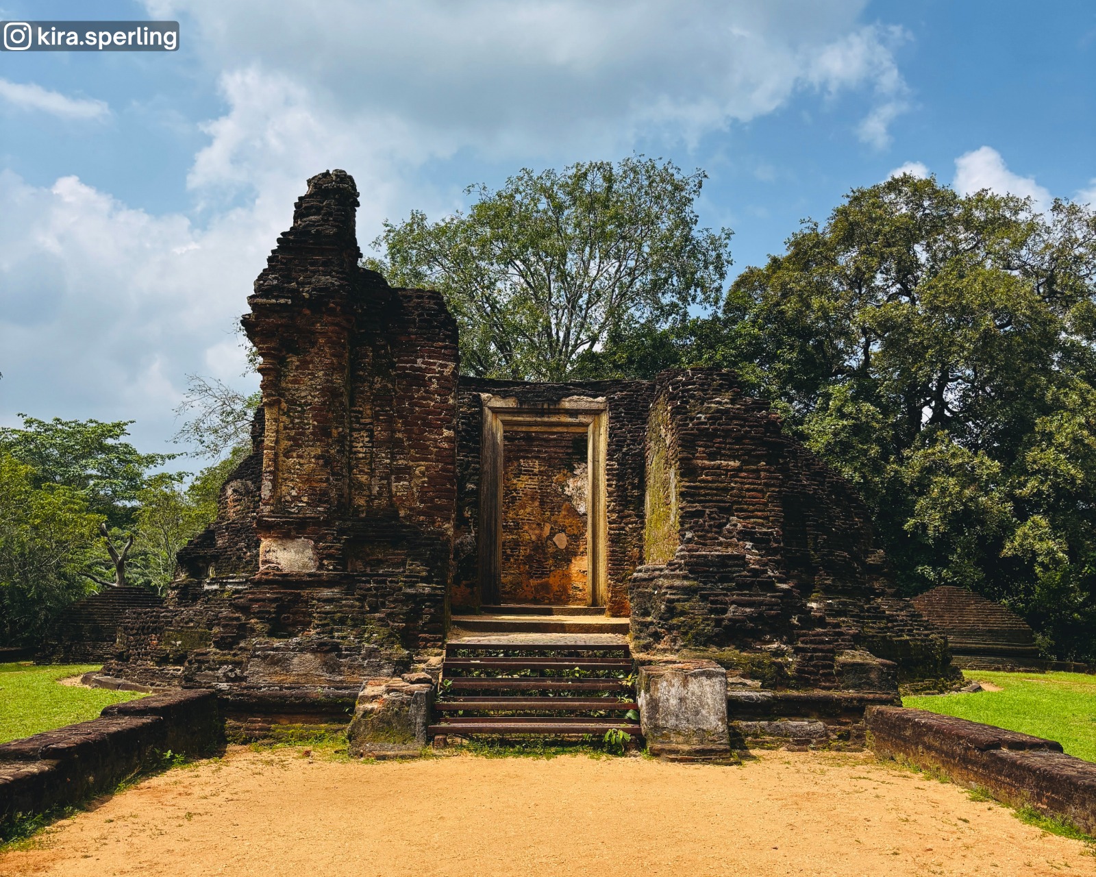 View of the Potgul Temple façade made of bricks, Polonnaruwa
