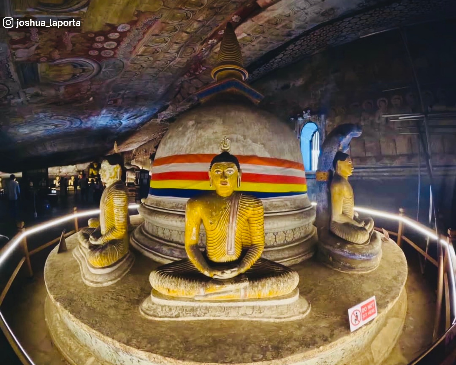 Dambulla Royal Cave Temple