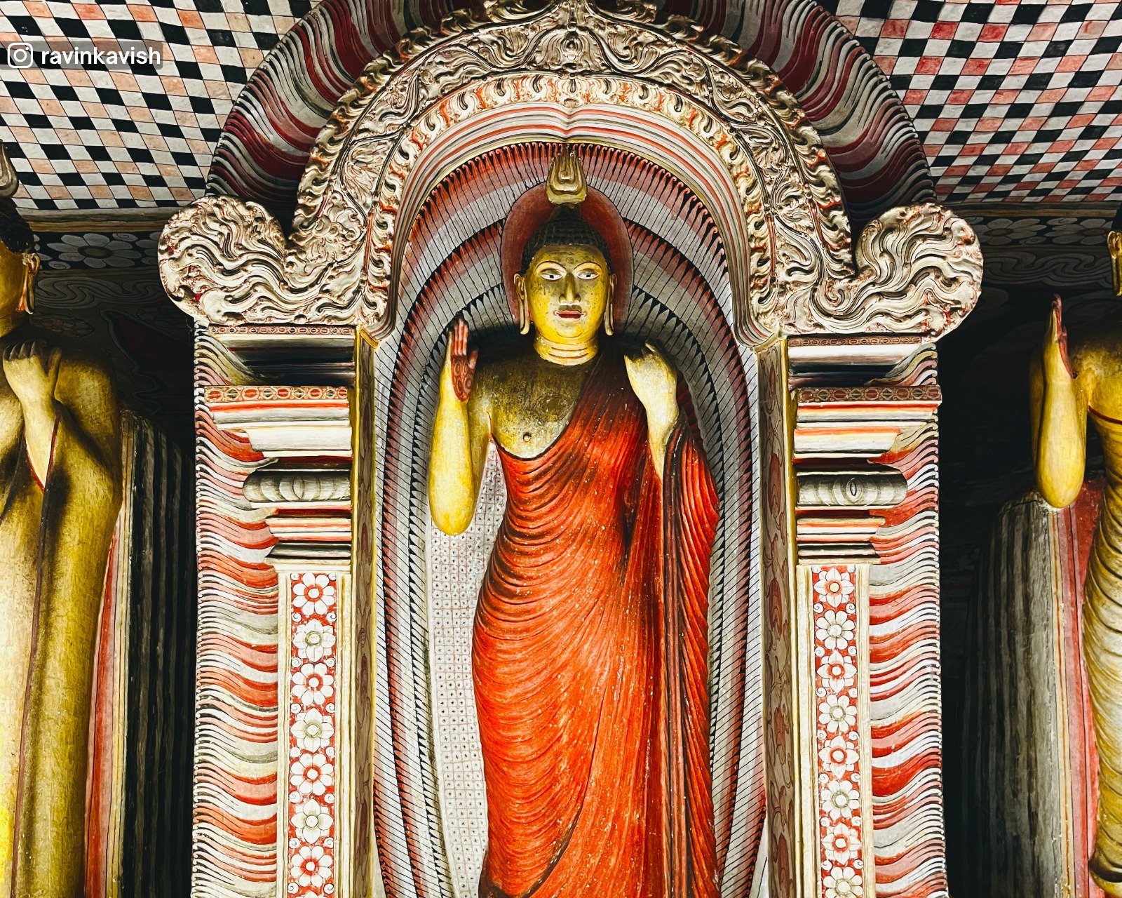 Dambulla Royal Cave Temple