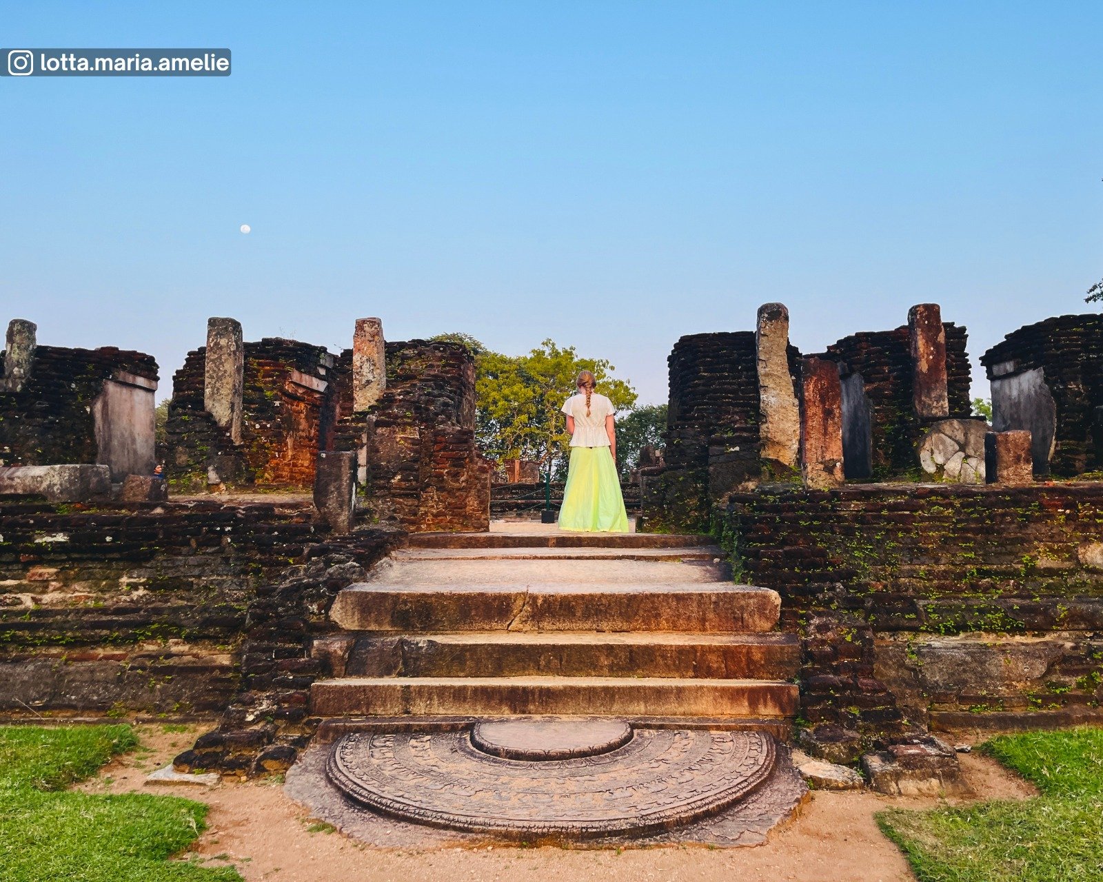 Moonstone and ruins of Baddha Sima Prasadaya (sacred boundary hall) in Alahana Pirivena, Polonnaruwa
