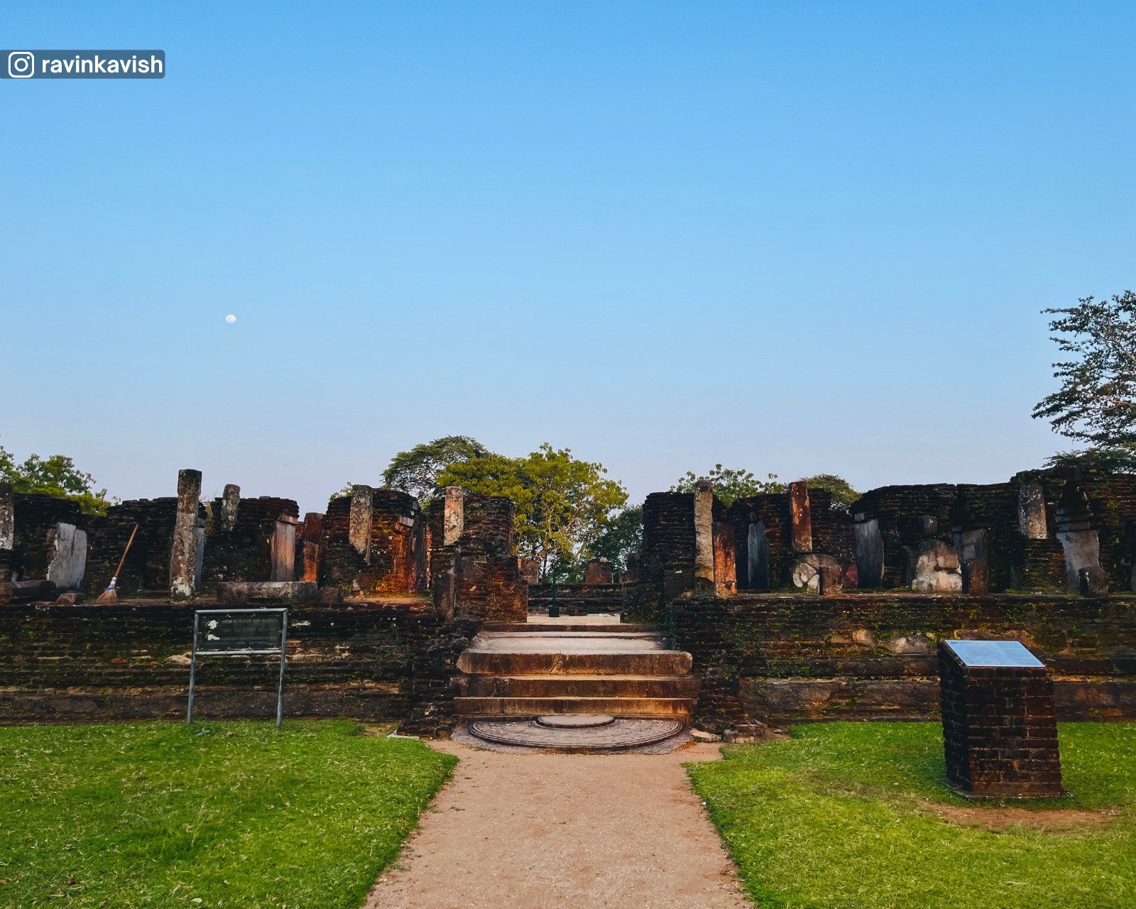 Moonstone and ruins of Baddha Sima Prasadaya (sacred boundary hall) in Alahana Pirivena, Polonnaruwa