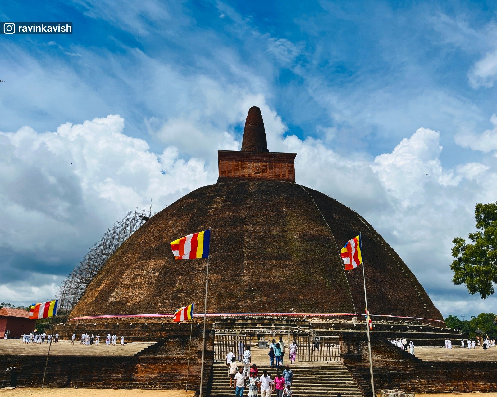 Abhayagiri Stupa