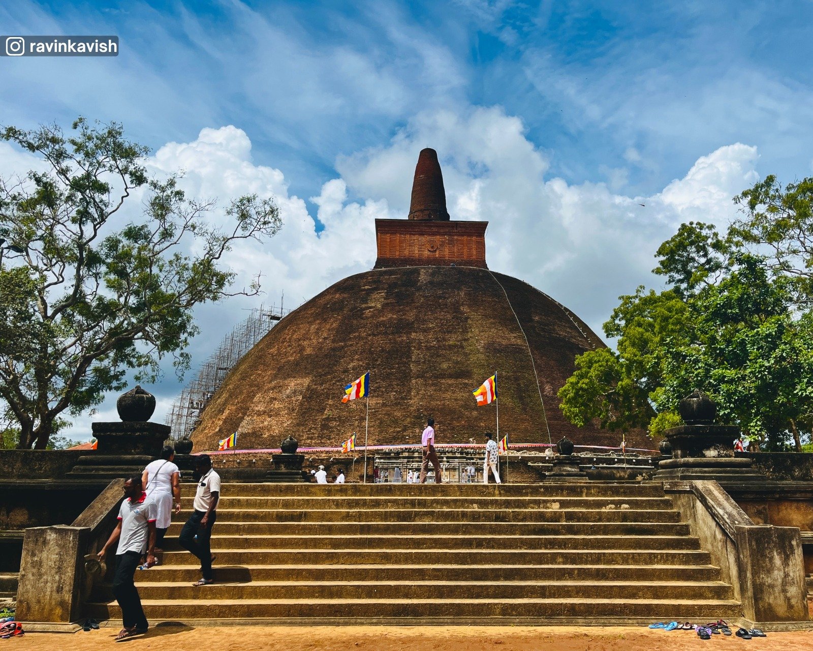 Abhayagiri Stupa