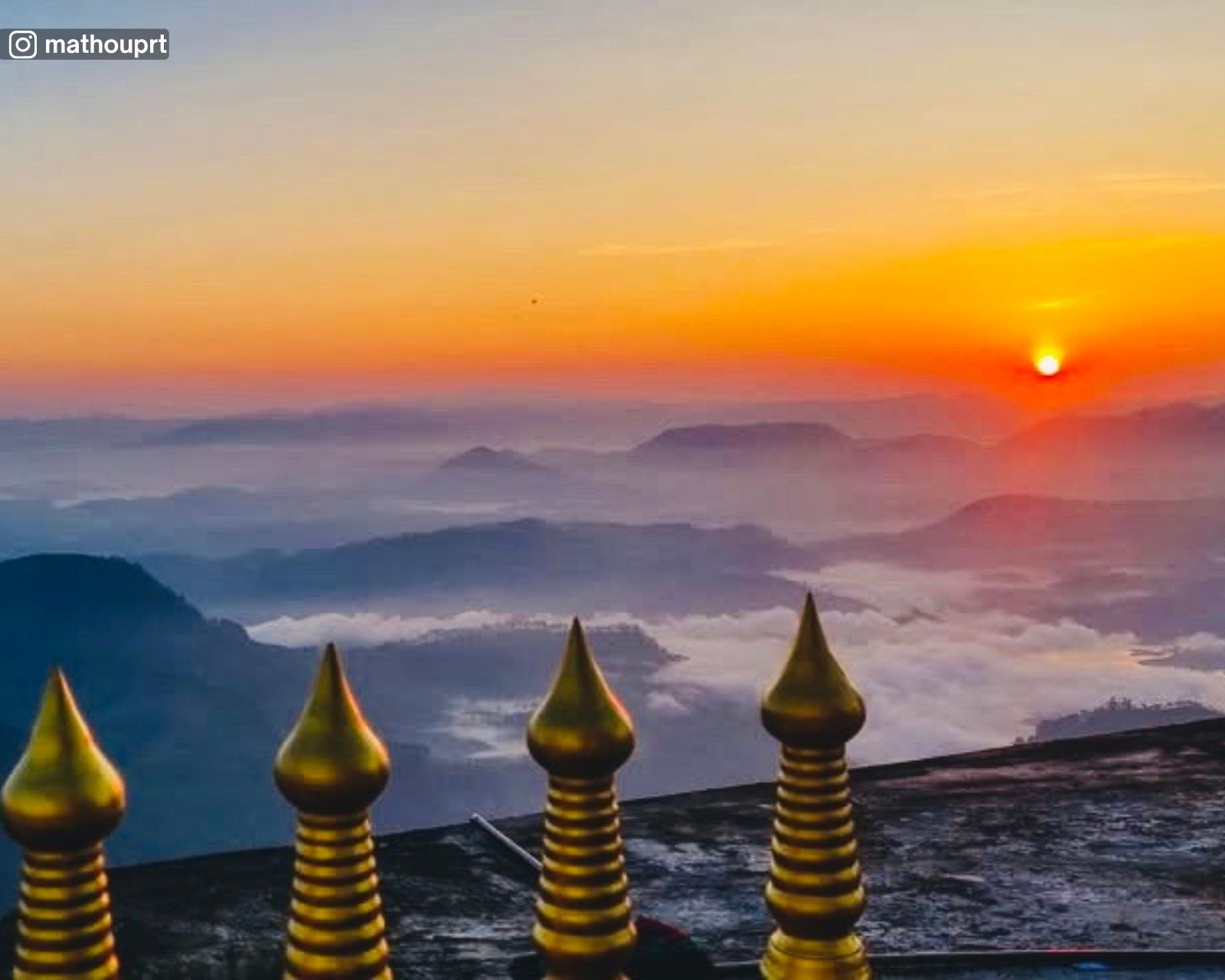 Adam’s Peak (Sri Pada)