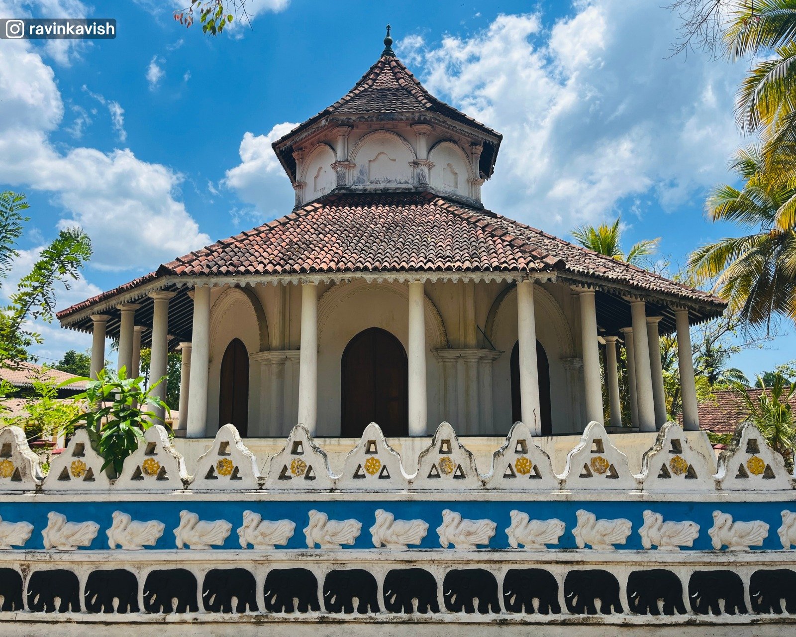 Ranwella Temple main image house
