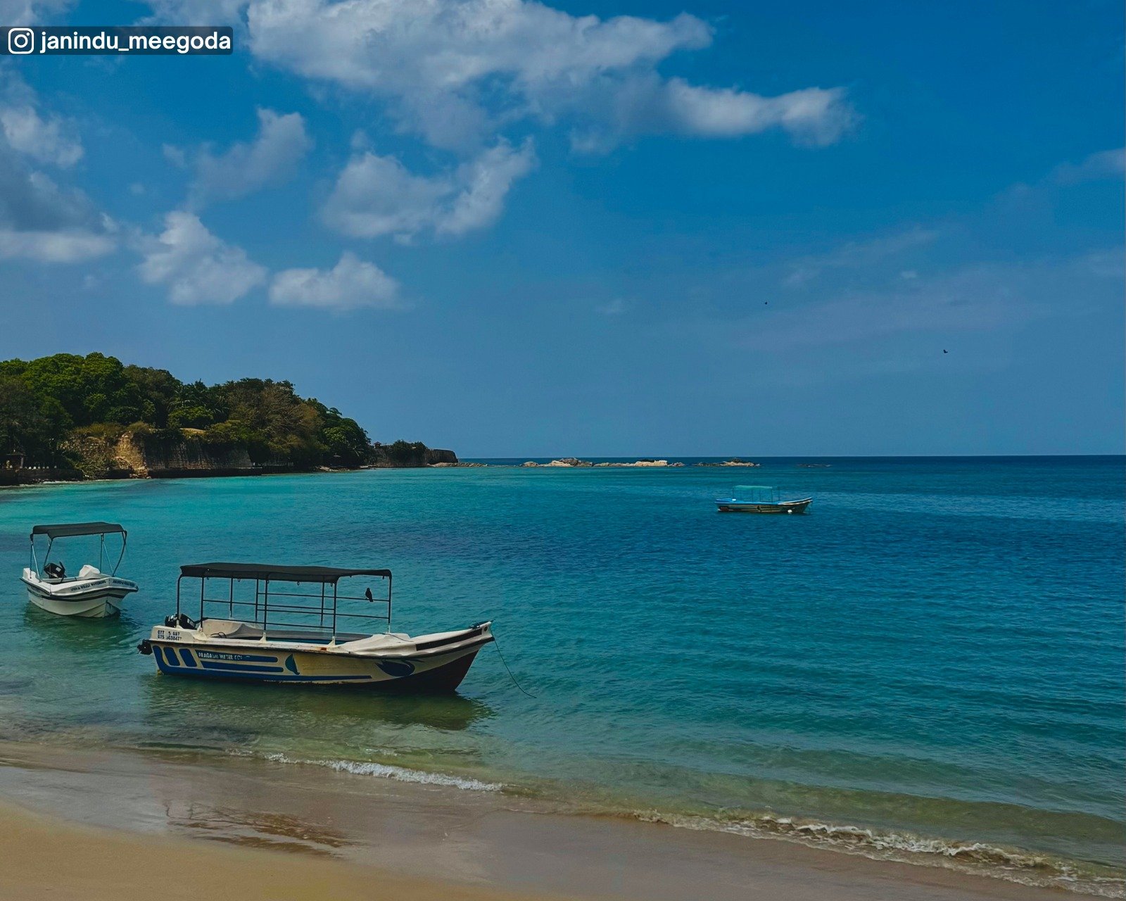 Dutch Bay Beach​