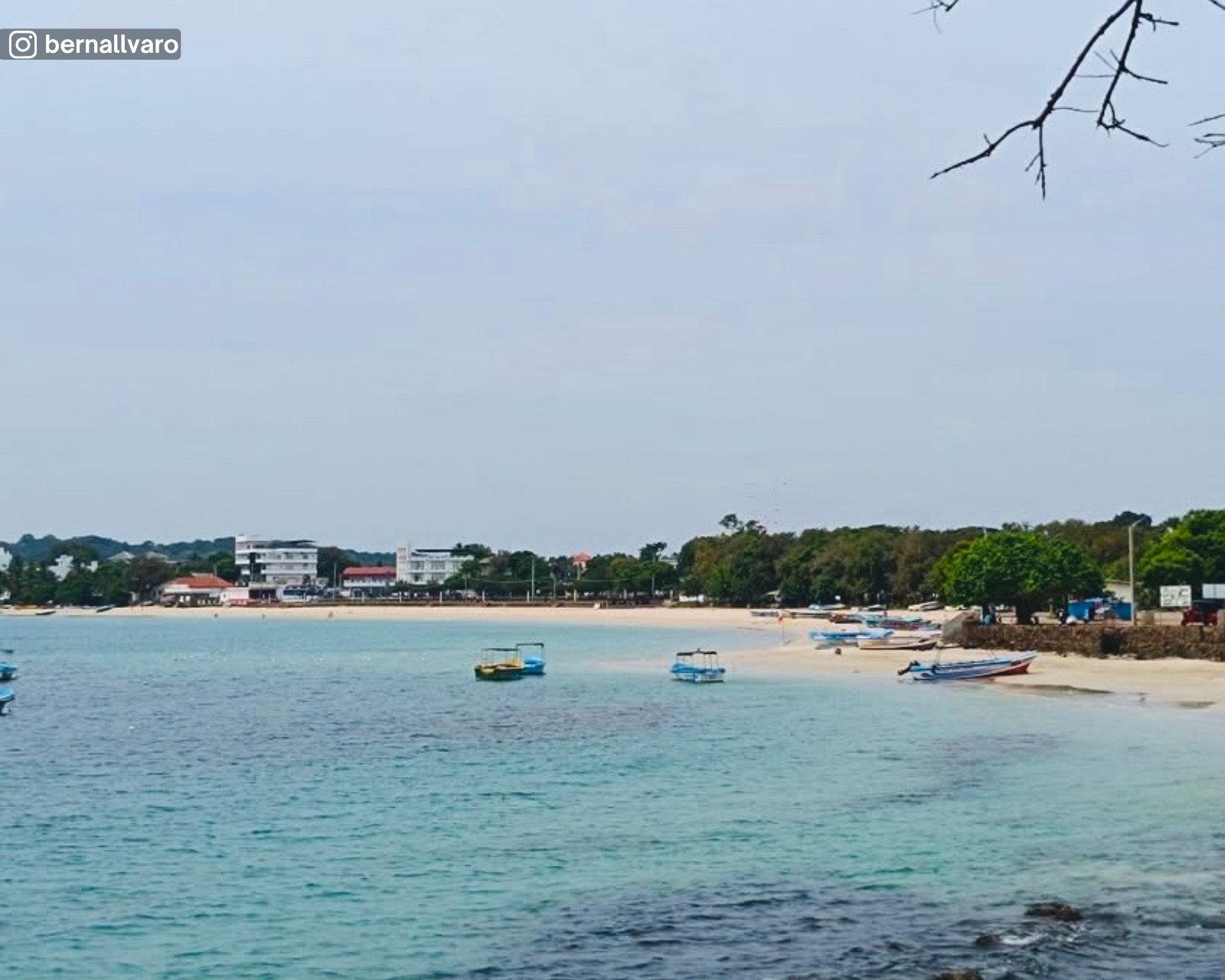Dutch Bay Beach​