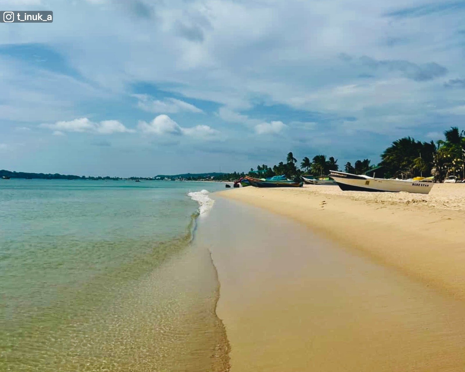 Uppuveli Beach