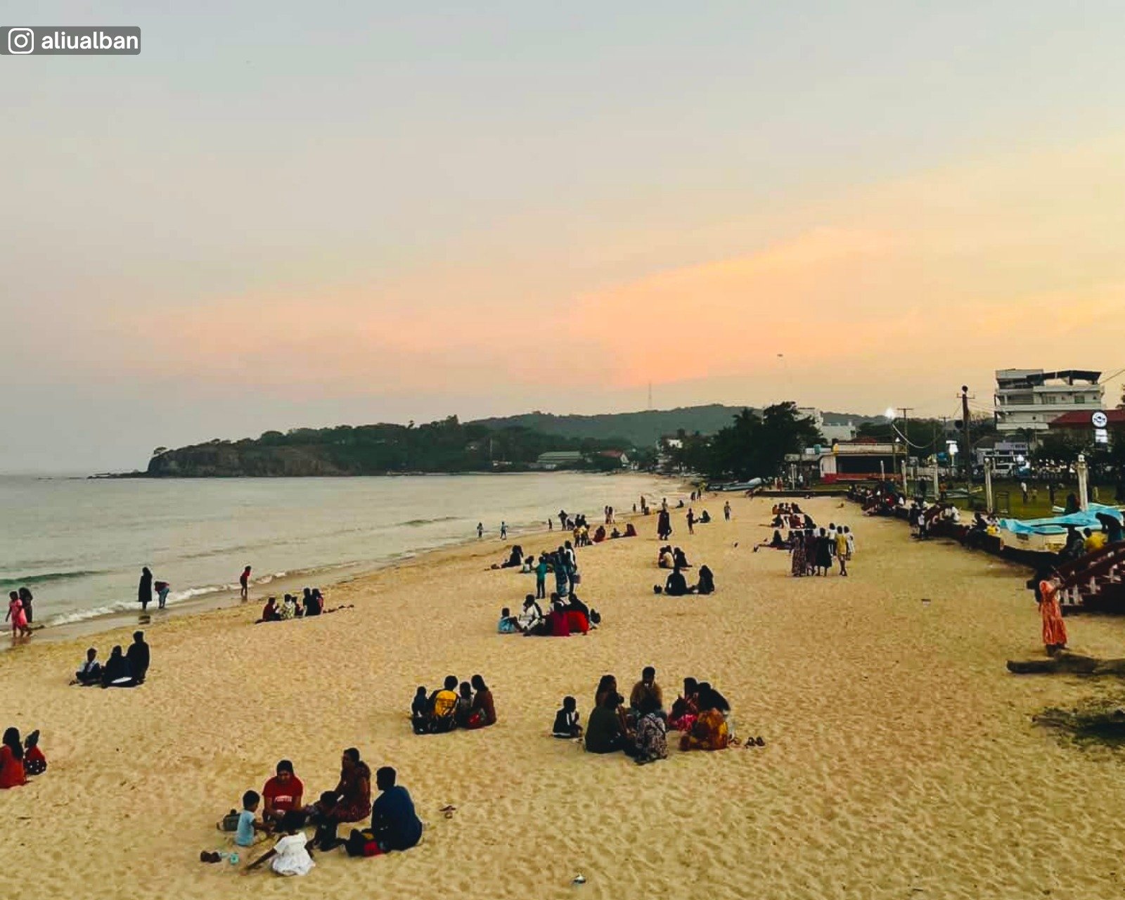 Dutch Bay Beach​