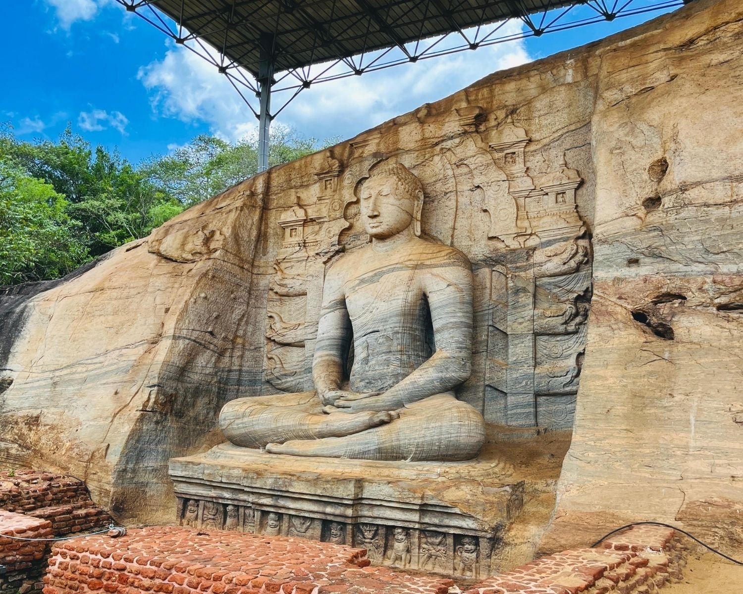 Solo travel guide to Sri Lanka - Go Solo Ceylon
