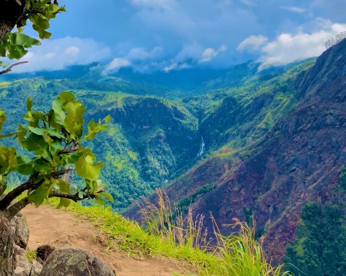 Panoramic view of Ravana Falls in the distance